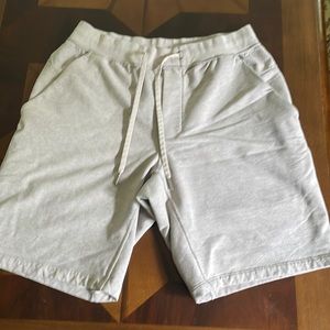 Lulu Lemon mens shorts